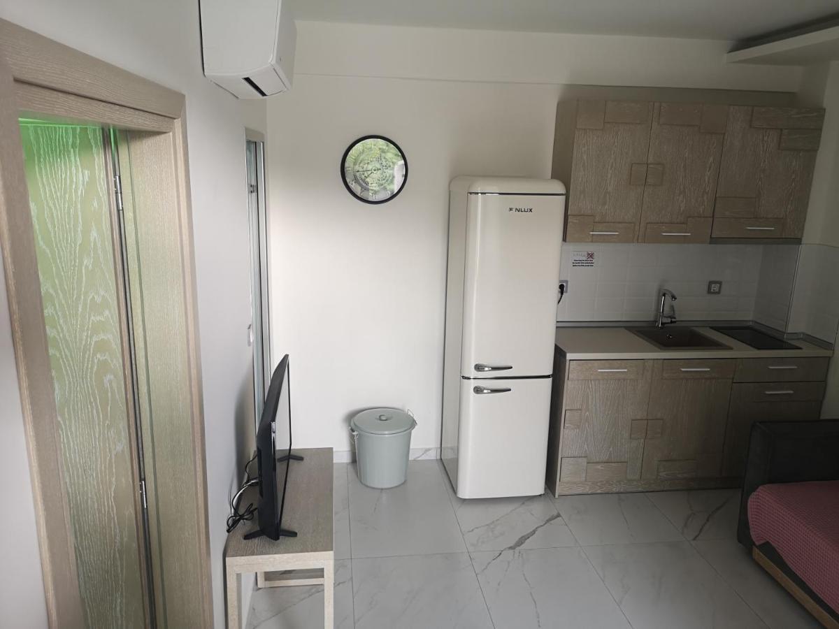 Amalia Deluxe Villas Nea Vrasna Exterior foto