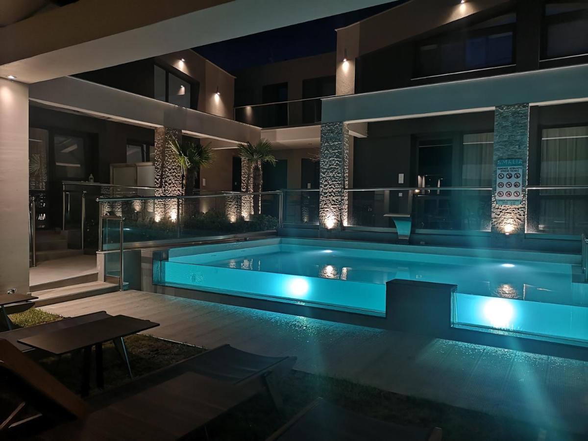 Amalia Deluxe Villas Nea Vrasna Exterior foto