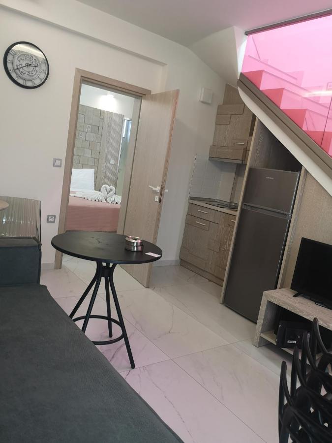 Amalia Deluxe Villas Nea Vrasna Exterior foto